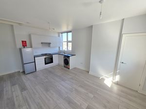 Photo 5- click for photo gallery